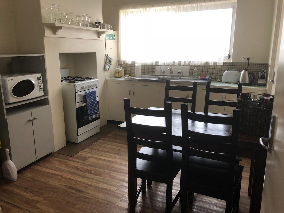 Kingscote Central Apartment Екстериор снимка